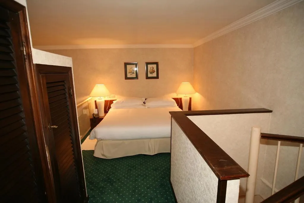 Aldrovandi Residence City Suites Ρώμη 4*,
