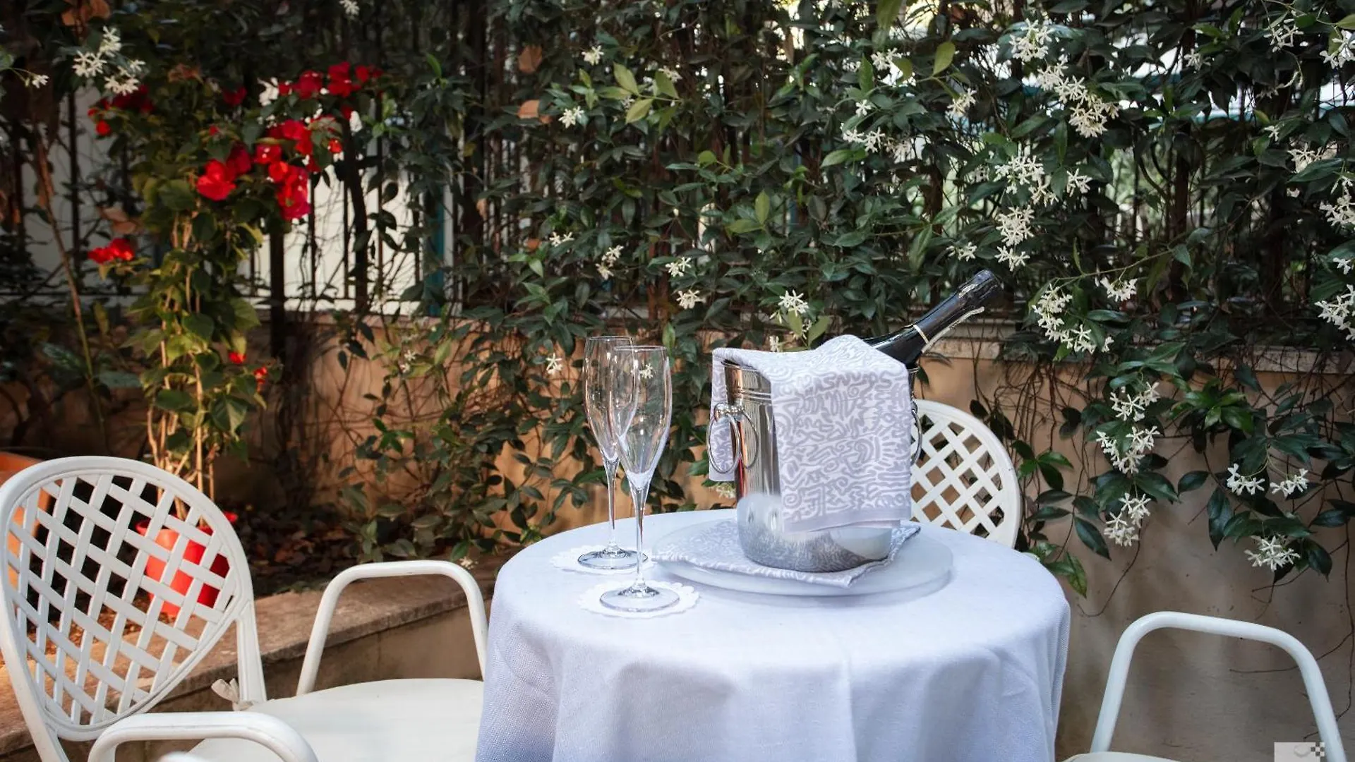 Aldrovandi Residence City Suites Rome 4*,  Italy