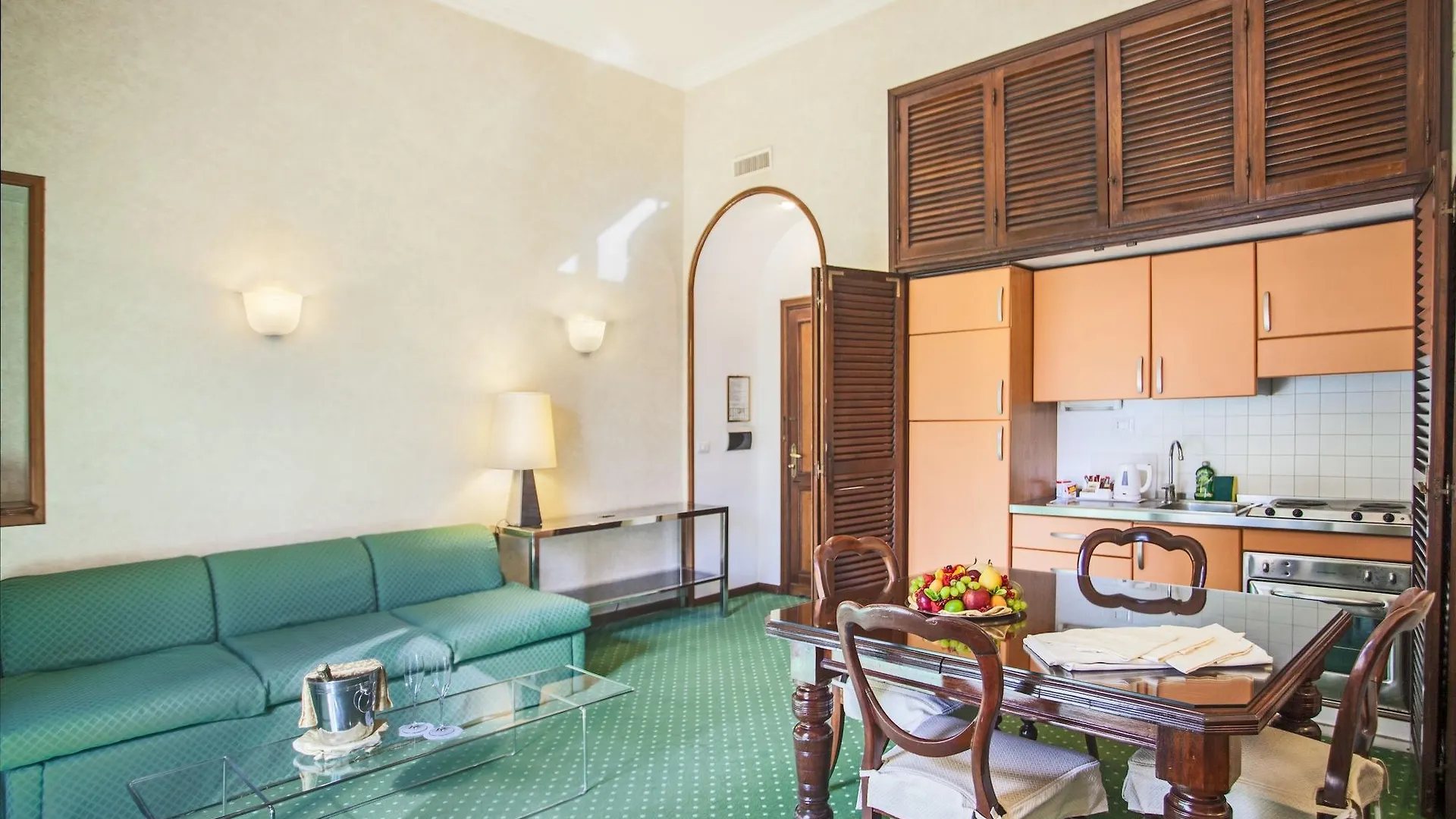 Aldrovandi Residence City Suites Rzym 4*,